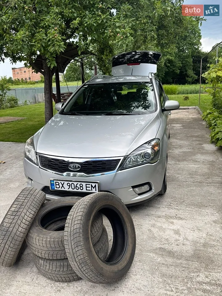 2010 Kia Cee'd - мініатюра 10