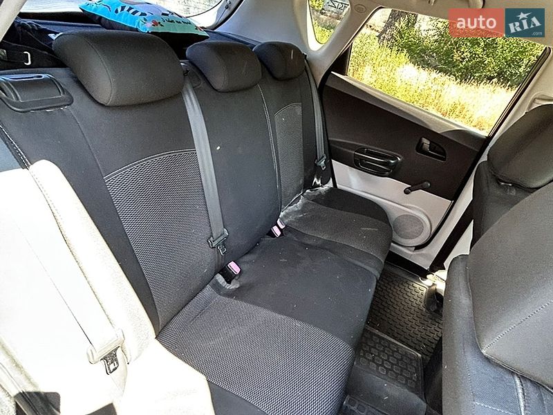 Хетчбек Kia Ceed 2007 в Кривому Розі фото 12 Хетчбек Kia Ceed 2007 в Кривому Розі
