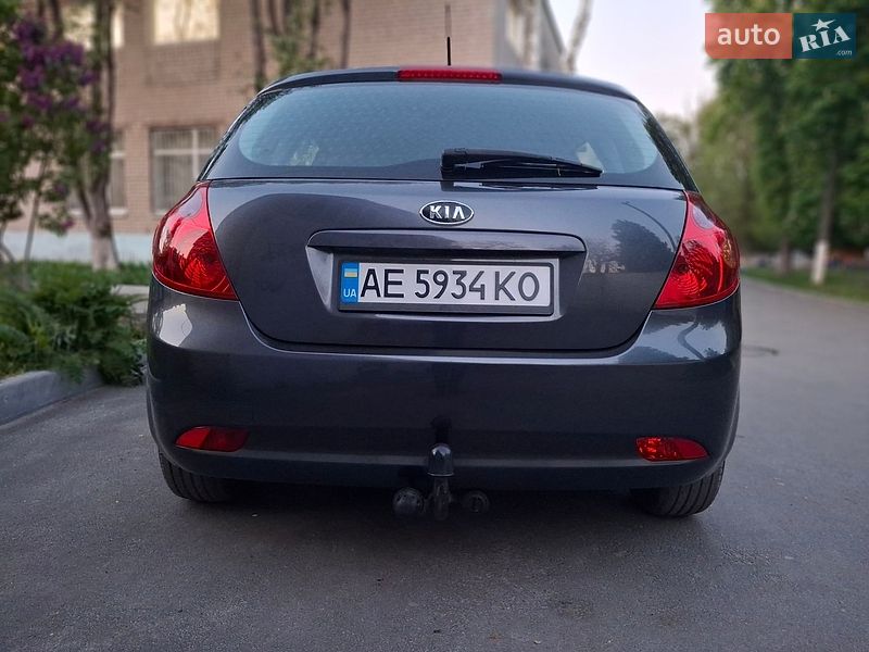 Хэтчбек Kia Ceed 2007 в Самаре