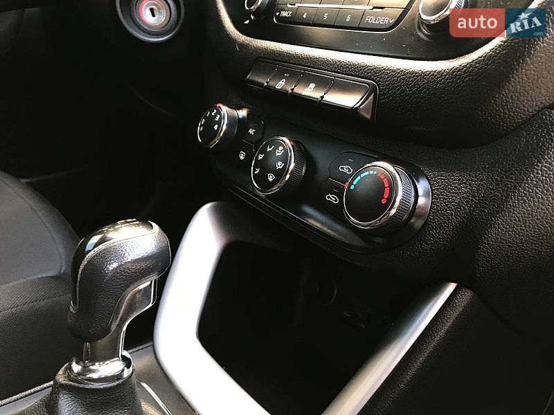 Хэтчбек Kia Ceed 2012 в Хмельницком