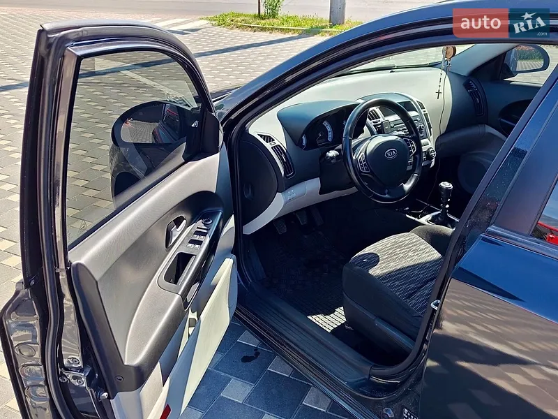 Kia Ceed 2008 VIN Y6LFF24229L009607 фото оголошення 9 з 45