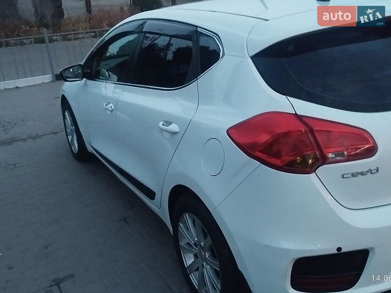 Хэтчбек Kia Ceed 2016 в Броварах
