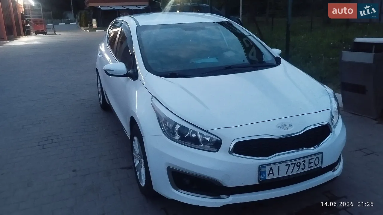 2016 Kia Cee'd - мініатюра 17