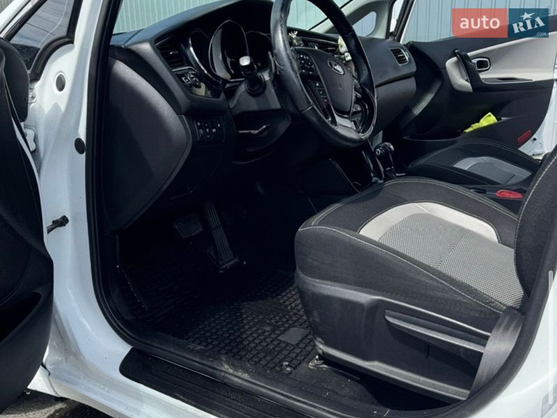 Универсал Kia Ceed 2016 в Киеве фото 17 Универсал Kia Ceed 2016 в Киеве