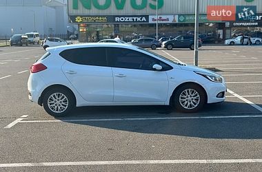 Хетчбек Kia Ceed 2012 в Києві фото 15 Хетчбек Kia Ceed 2012 в Києві