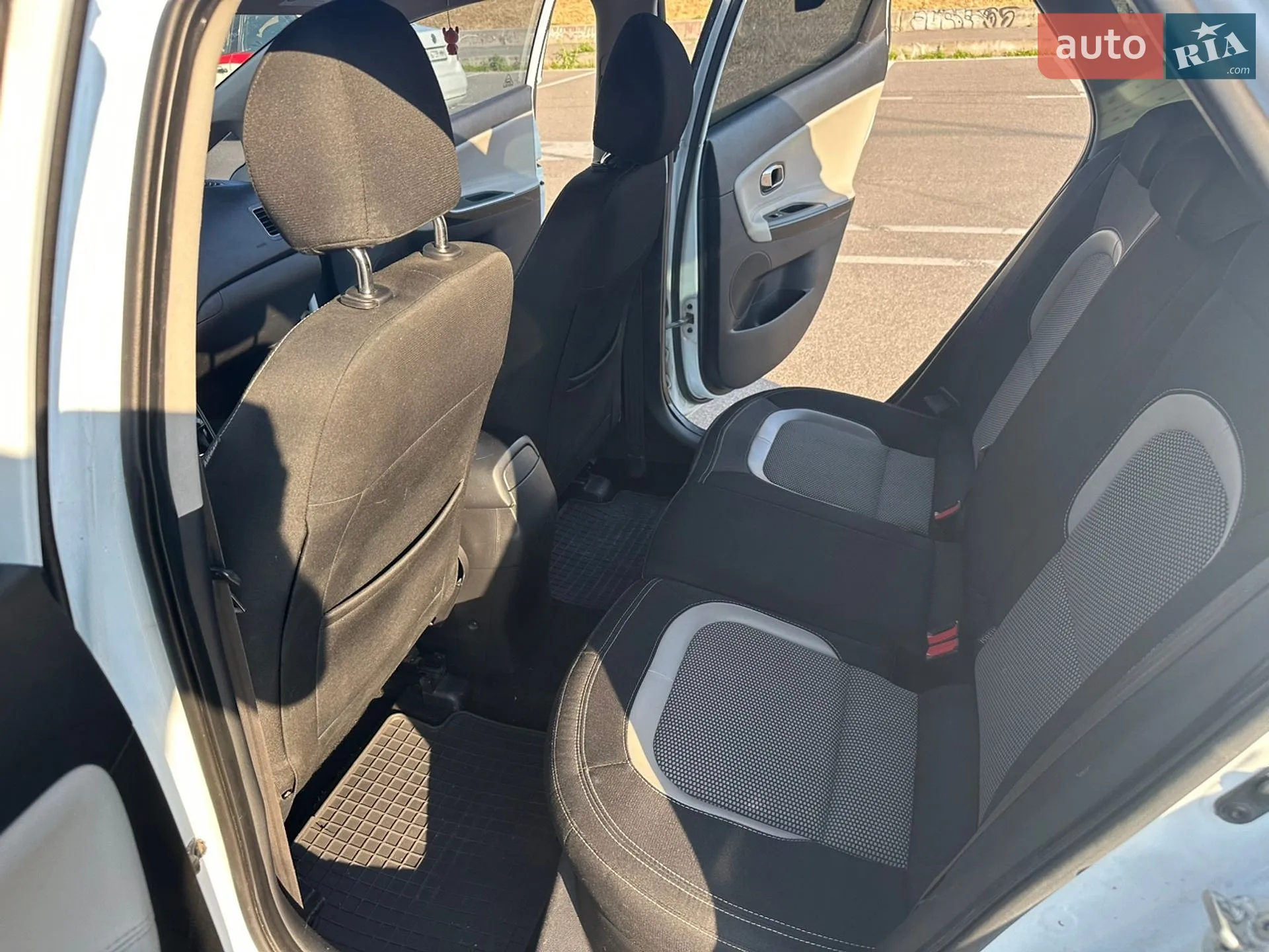 2012 Kia Cee'd - мініатюра 29