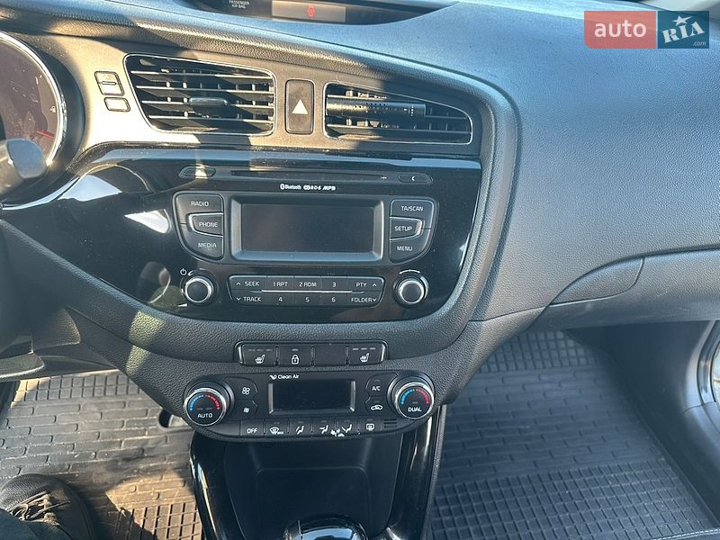 Хетчбек Kia Ceed 2012 в Києві фото 37 Хетчбек Kia Ceed 2012 в Києві
