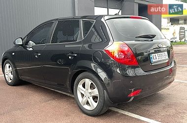 Хэтчбек Kia Ceed 2007 в Киеве