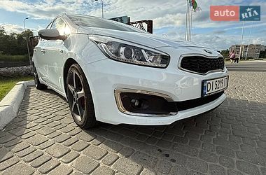 Хетчбек Kia Ceed 2016 в Львові