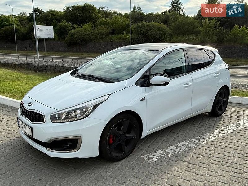 Хетчбек Kia Ceed 2016 в Львові