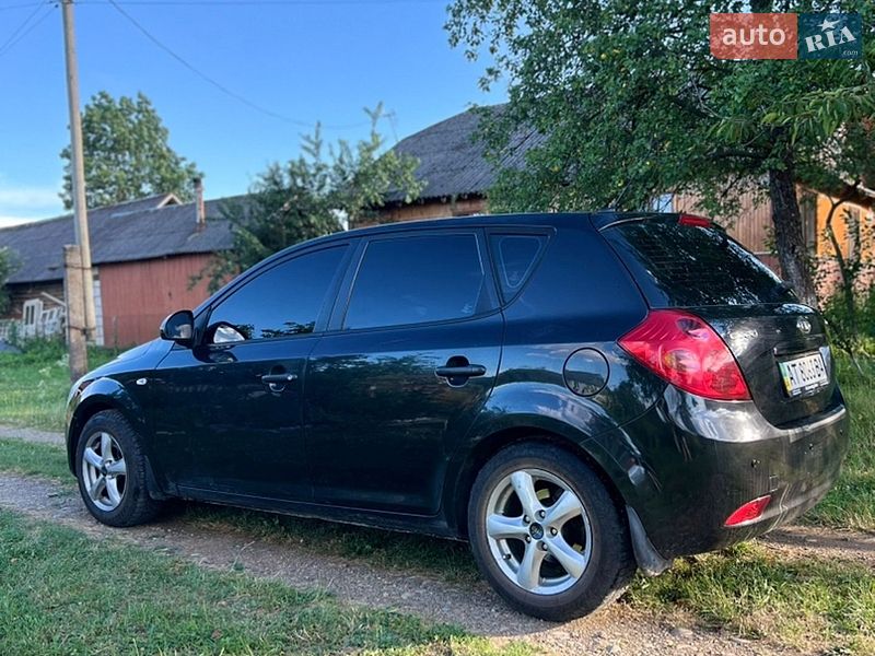 Универсал Kia Ceed 2008 в Ивано-Франковске