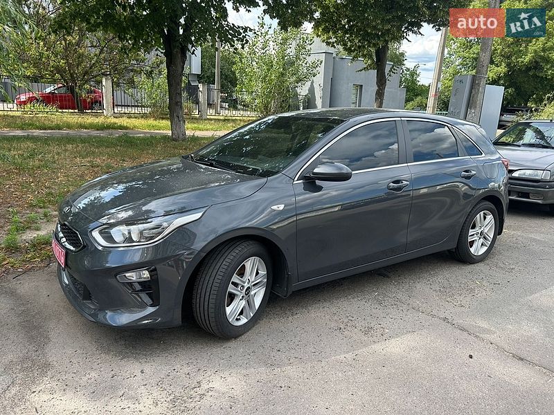 Хэтчбек Kia Ceed 2020 в Киеве