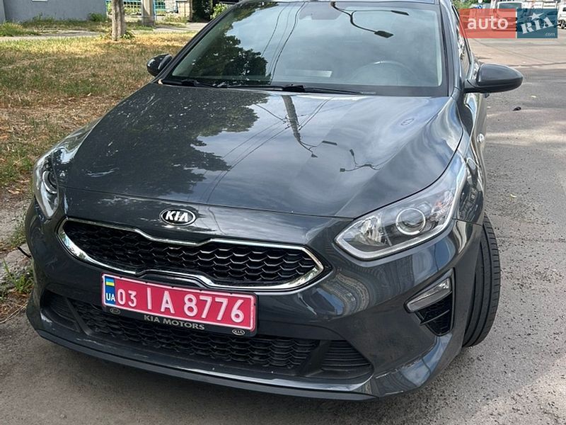 Хэтчбек Kia Ceed 2020 в Киеве