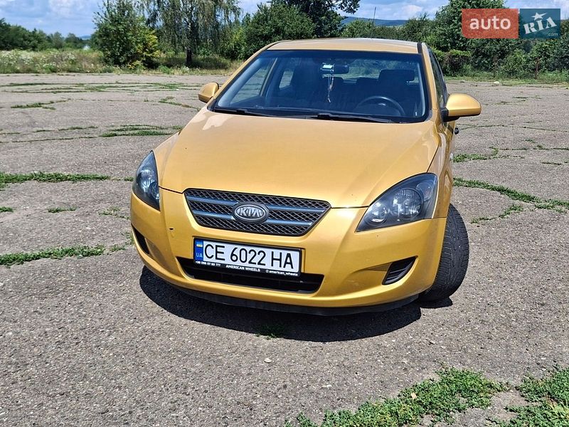 Хэтчбек Kia Ceed 2007 в Черновцах