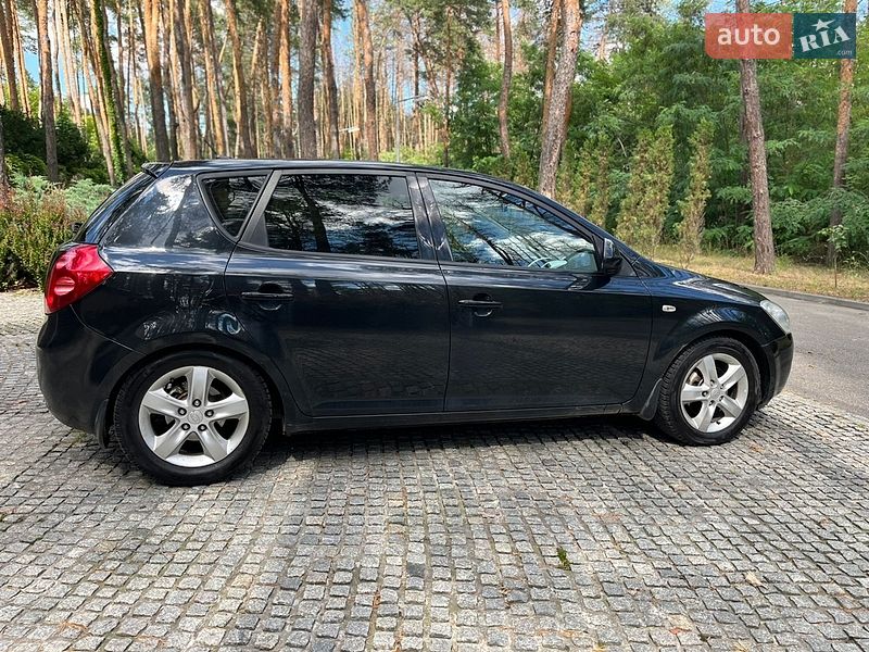 Хетчбек Kia Ceed 2008 в Самарі