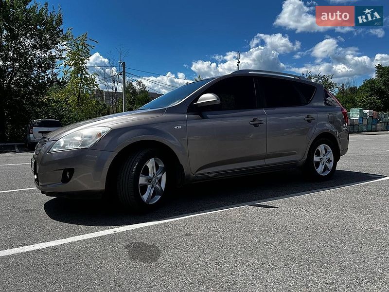 Универсал Kia Ceed 2008 в Днепре фото 10 Универсал Kia Ceed 2008 в Днепре