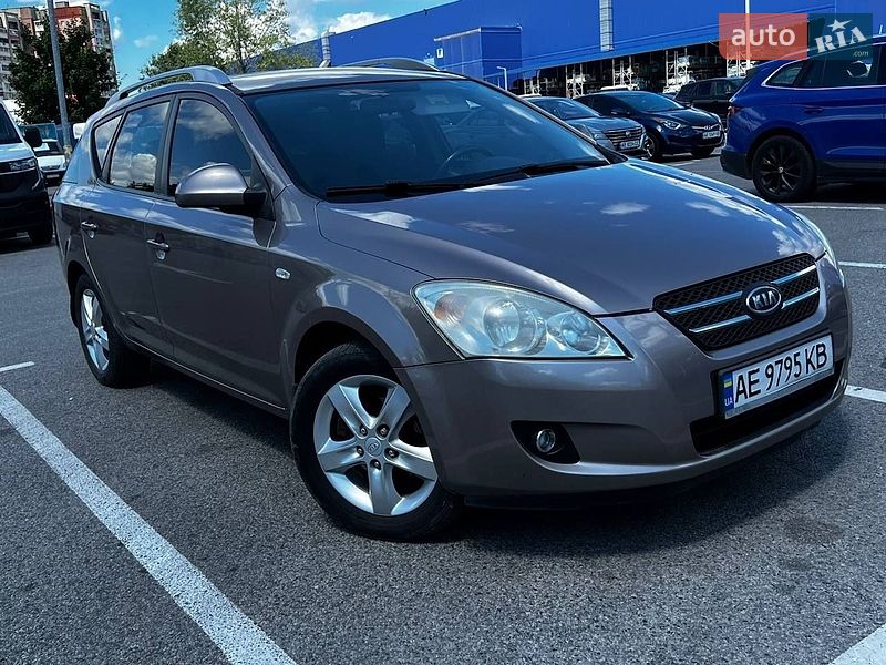 Универсал Kia Ceed 2008 в Днепре фото 9 Универсал Kia Ceed 2008 в Днепре