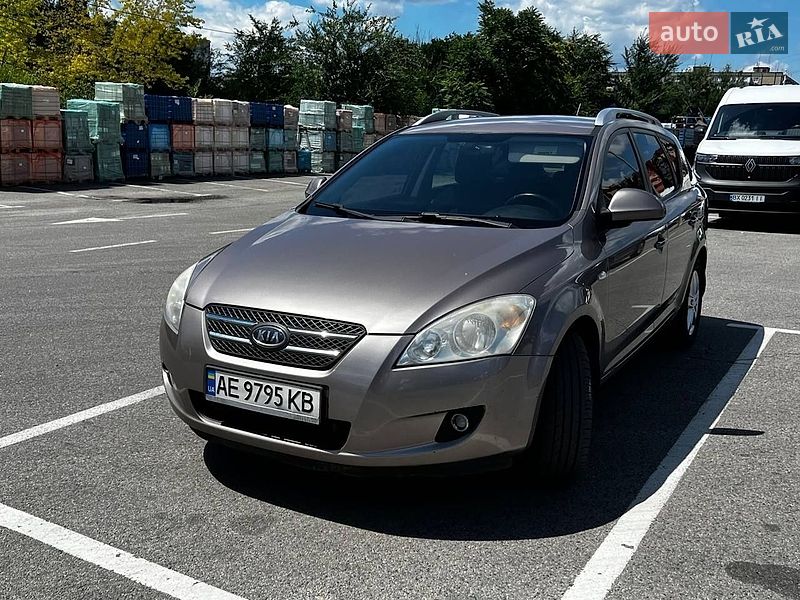 Универсал Kia Ceed 2008 в Днепре фото 4 Универсал Kia Ceed 2008 в Днепре