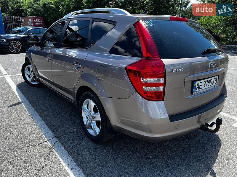 Универсал Kia Ceed 2008 в Днепре фото 3 Универсал Kia Ceed 2008 в Днепре
