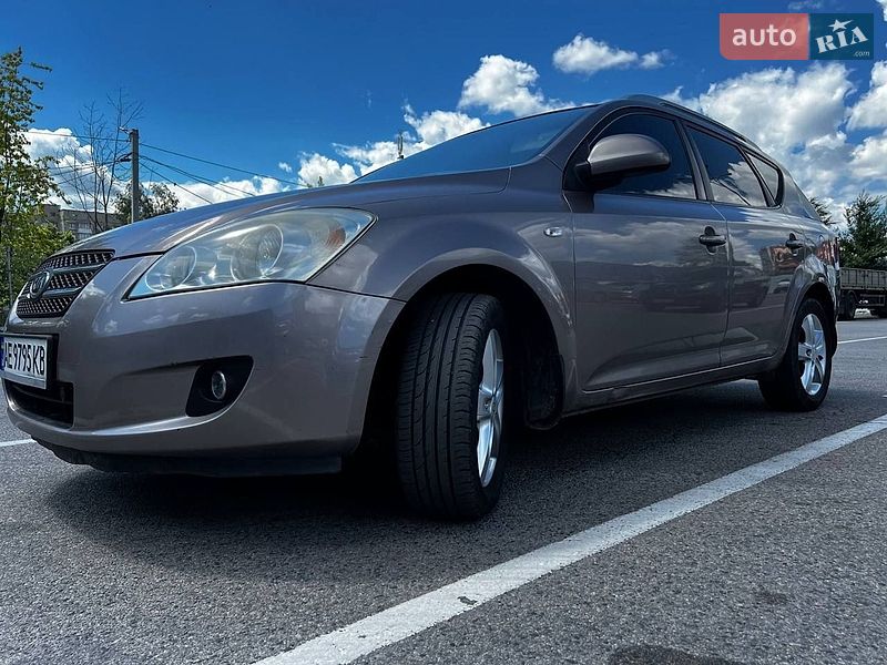 Универсал Kia Ceed 2008 в Днепре фото 19 Универсал Kia Ceed 2008 в Днепре
