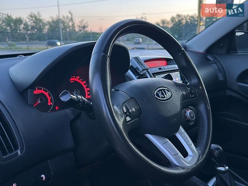 Универсал Kia Ceed 2010 в Киеве