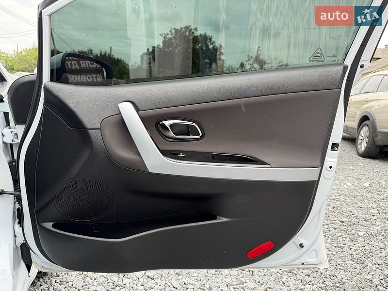 Універсал Kia Ceed 2014 в Стрию