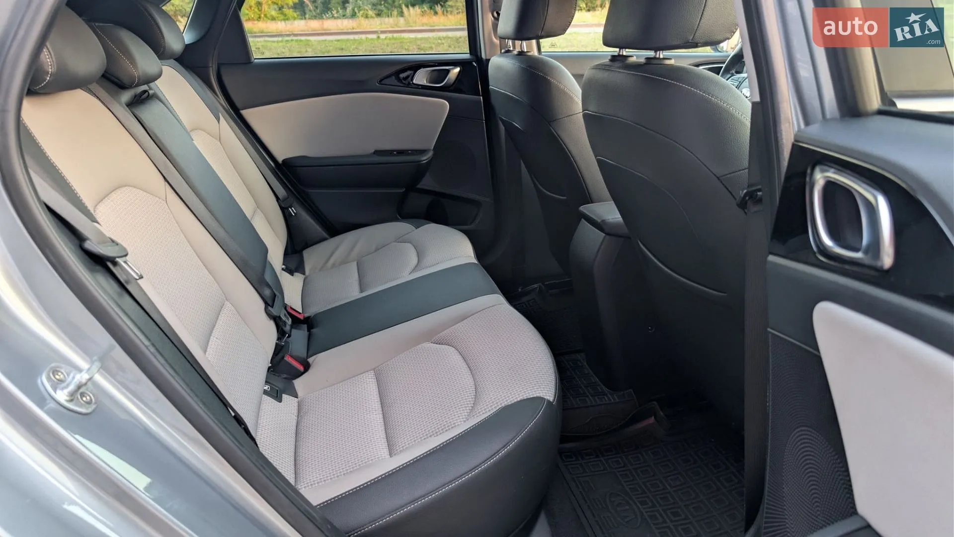 2019 Kia Cee'd - мініатюра 26