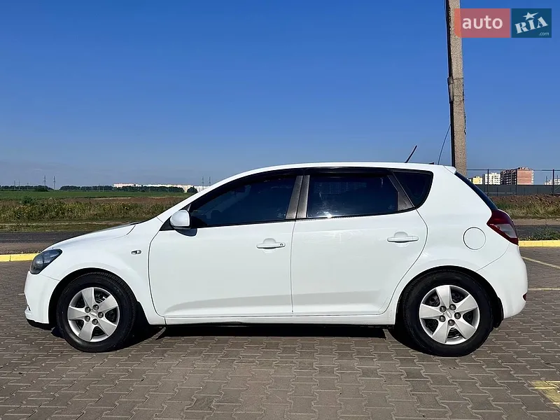 Kia Ceed 2010