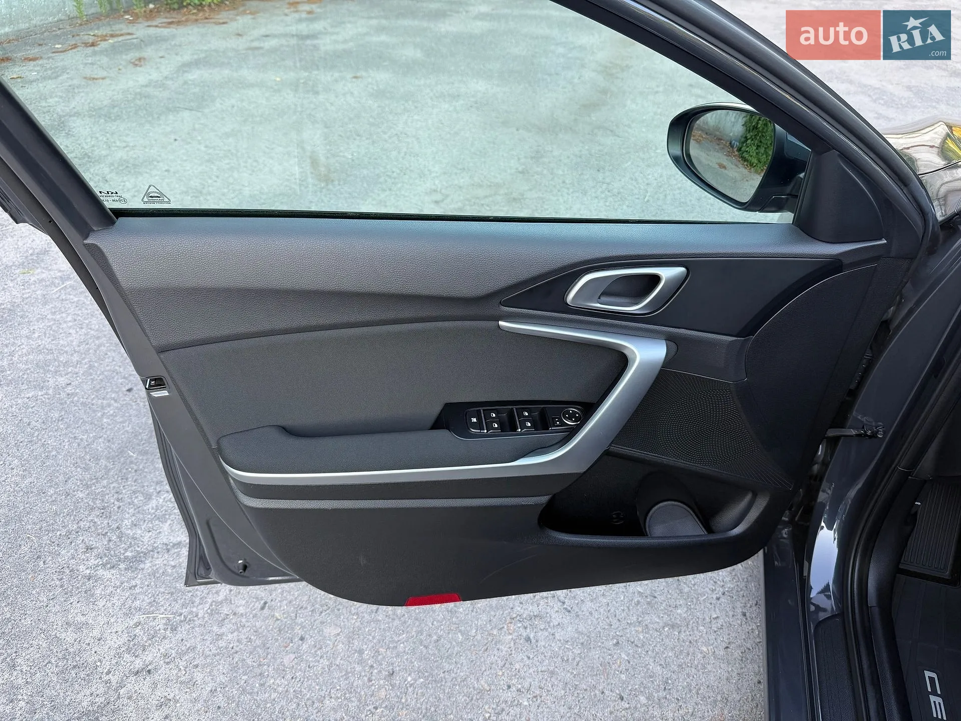 2022 Kia Cee'd - мініатюра 28