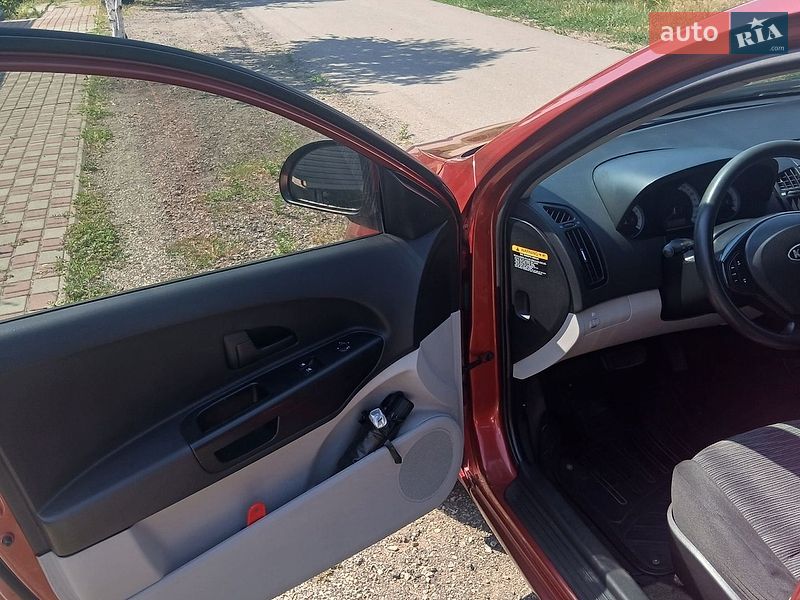 Хетчбек Kia Ceed 2009 в Одесі