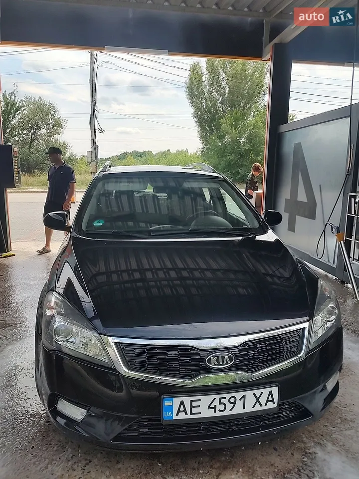 2010 Kia Cee'd - мініатюра 22