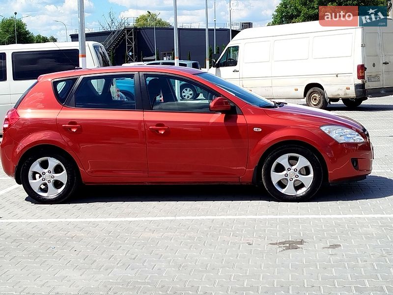 Хэтчбек Kia Ceed 2007 в Виннице