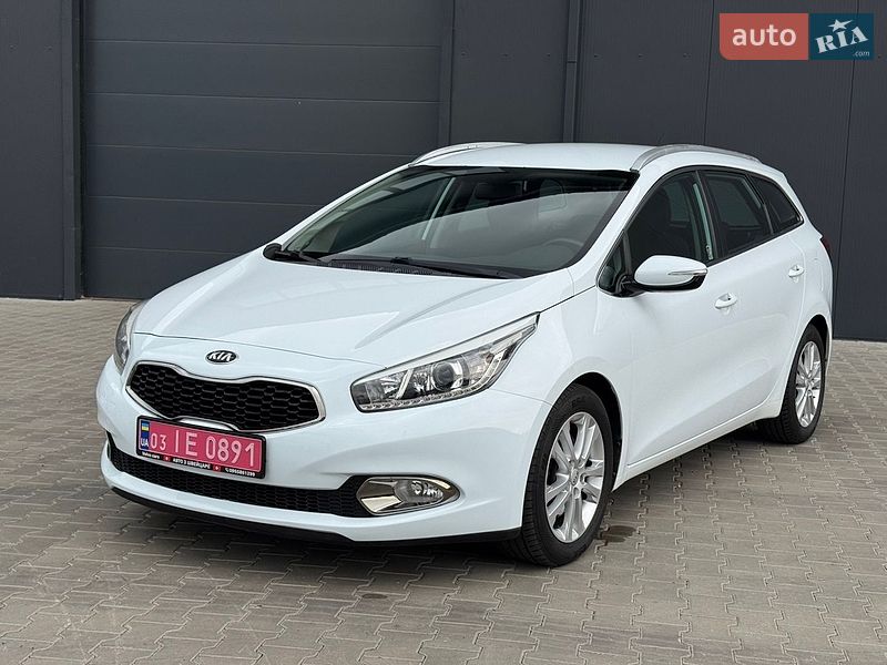 Универсал Kia Ceed 2014 в Луцке