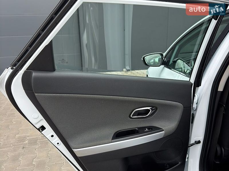 Универсал Kia Ceed 2014 в Луцке