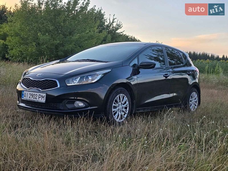 Хетчбек Kia Ceed 2012 в Києві
