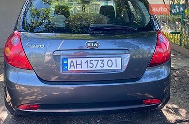 Хетчбек Kia Ceed 2008 в Новомиргороді