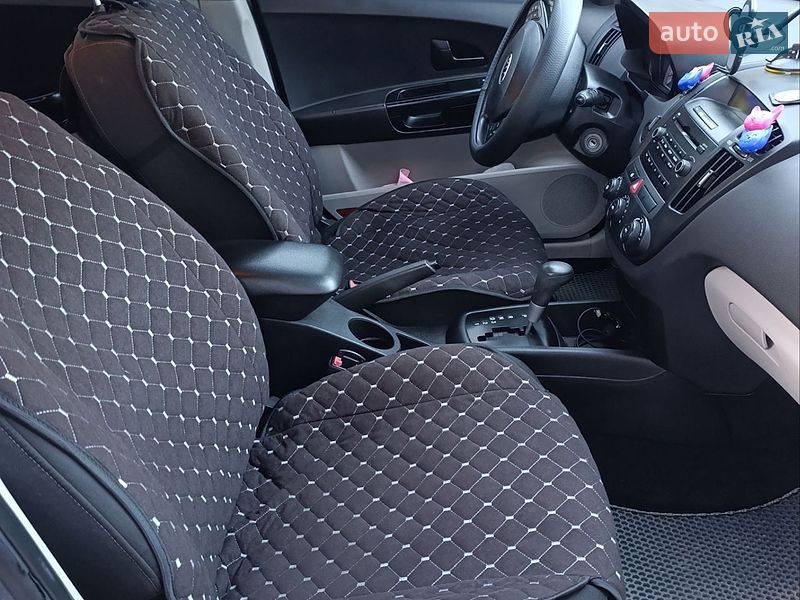 Хетчбек Kia Ceed 2008 в Львові