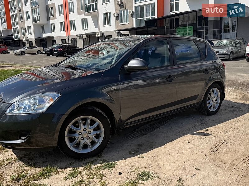 Хетчбек Kia Ceed 2007 в Обухові фото 2 Хетчбек Kia Ceed 2007 в Обухові