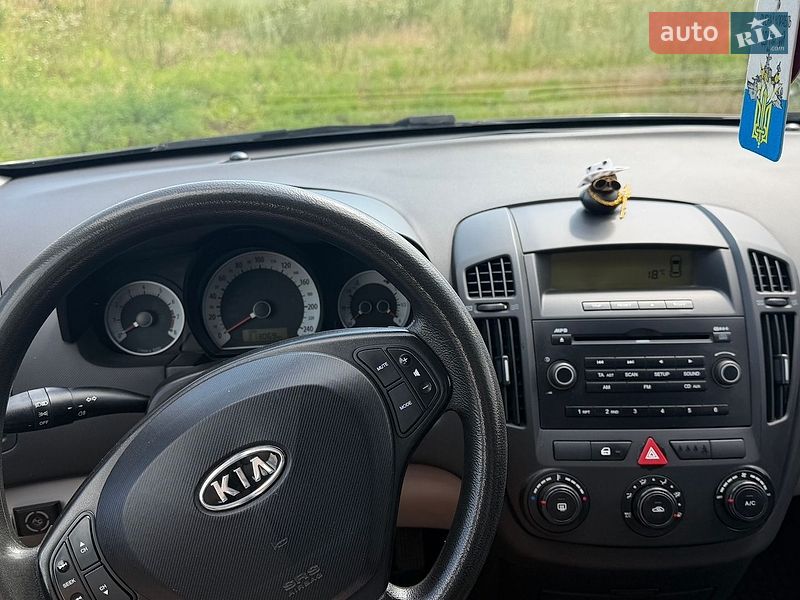 Хетчбек Kia Ceed 2007 в Обухові фото 15 Хетчбек Kia Ceed 2007 в Обухові