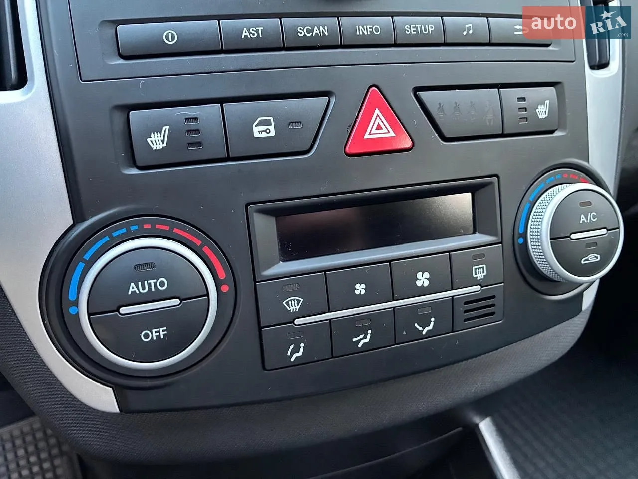 2011 Kia Cee'd - мініатюра 29