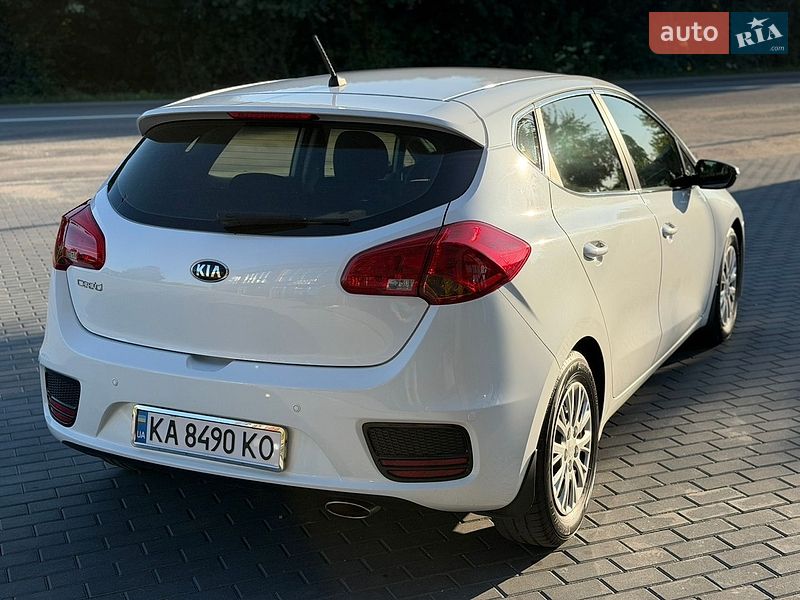 Хэтчбек Kia Ceed 2017 в Виннице