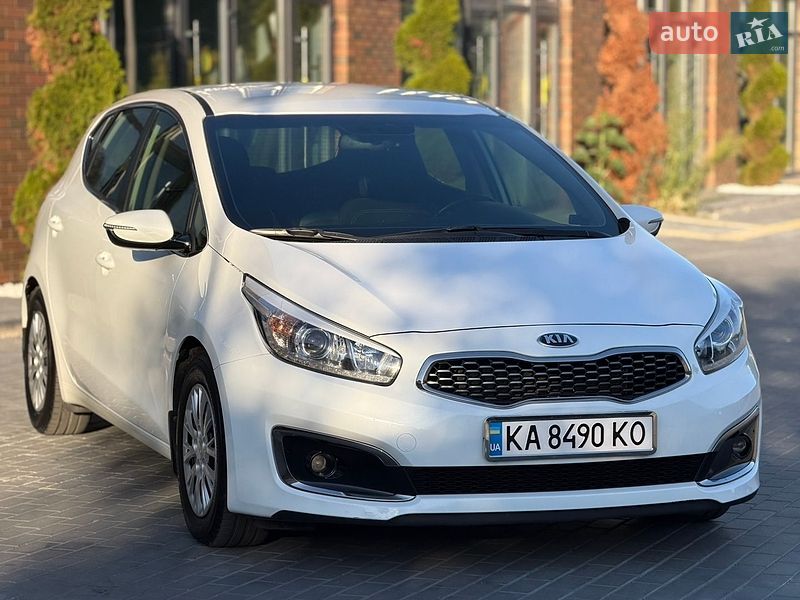 Хэтчбек Kia Ceed 2017 в Виннице