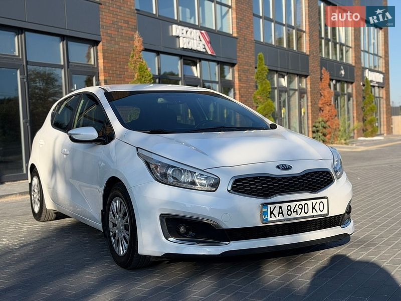 Хэтчбек Kia Ceed 2017 в Виннице