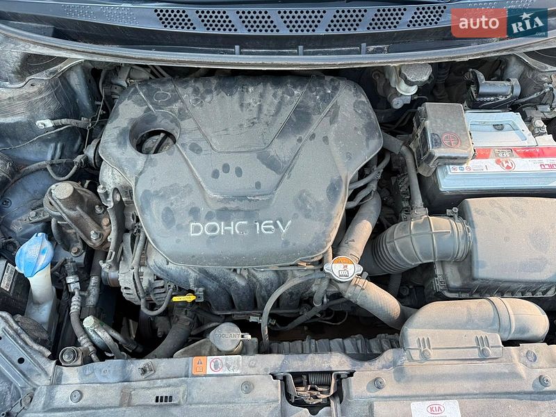 Хэтчбек Kia Ceed 2012 в Чернигове