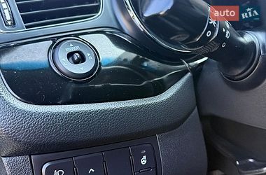 Хэтчбек Kia Ceed 2012 в Чернигове