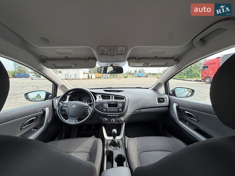 Універсал Kia Ceed 2015 в Києві