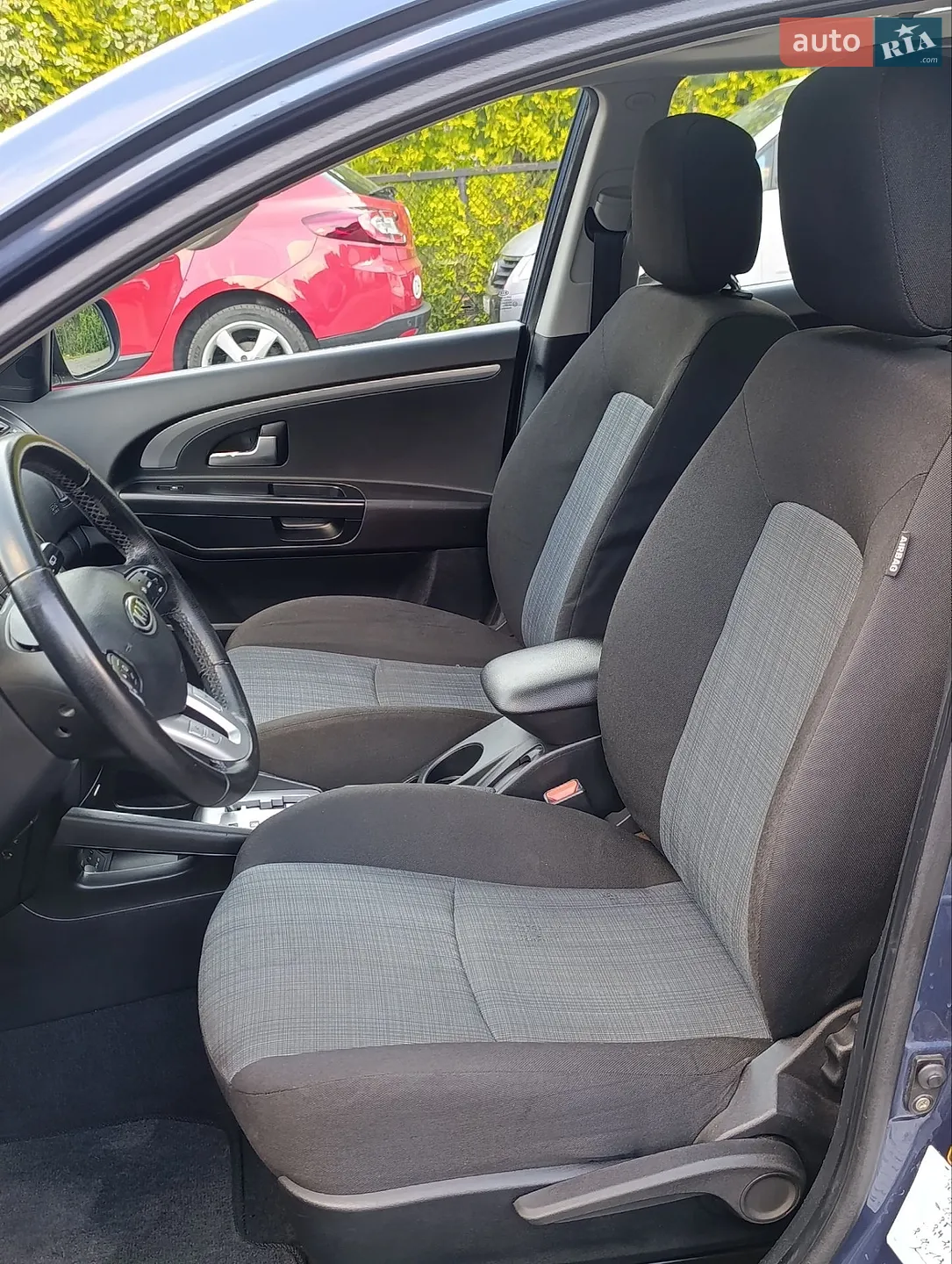2010 Kia Cee'd - мініатюра 38