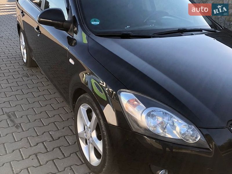 Універсал Kia Ceed 2008 в Іванові