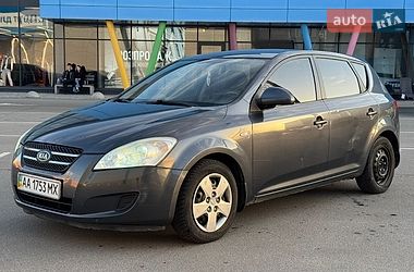 kia ceed 2008 в Киев от профессионального продавца Владислав