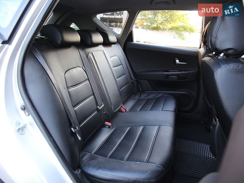 Универсал Kia Ceed 2011 в Харькове